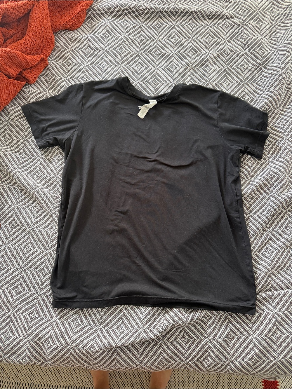 ALO Yoga Men's Black Short Sleeve Crew Tee